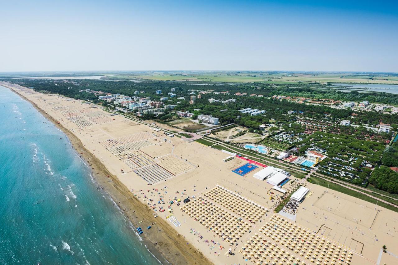 Girasoli Бибионе Экстерьер фото